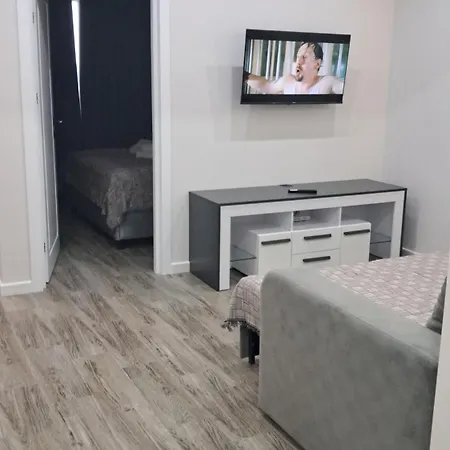 Airport&apartment&parking Апартаменти *