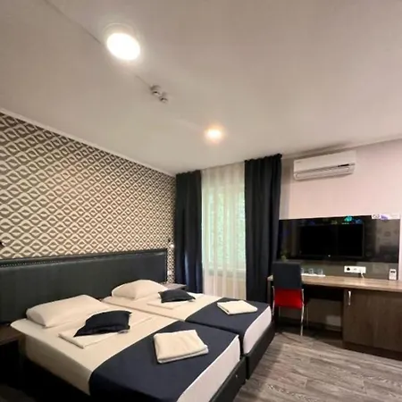 Airport&apartment&parking Кишинів
