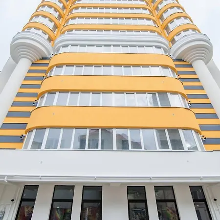 Airport&apartment&parking
