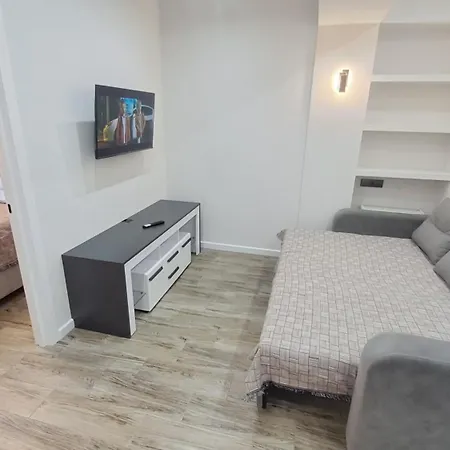Apartment Airport&apartment&parking Chisinau
