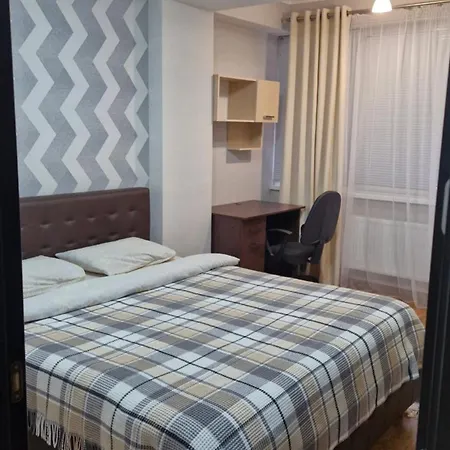 Airport&apartment&parking Chisinau