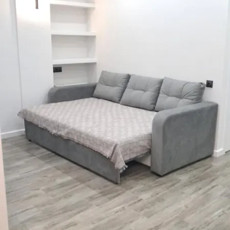 Airport&apartment&parking Apartment
