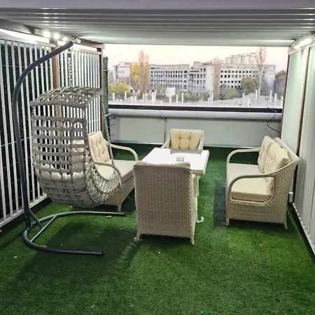 Airport&apartment&parking Apartment *